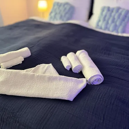 Lejlighed Cuxheaven - Modernes Studio-apartment Direkt Am Mit 65 Zoll Tv Und Tiefgarage In Duhnen *