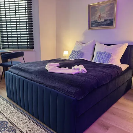 Cuxheaven - Modernes Studio-apartment Direkt Am Mit 65 Zoll Tv Und Tiefgarage In Duhnen * Cuxhaven