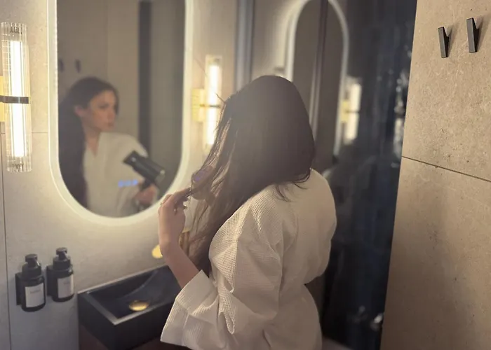 Cuxheaven - Modernes Studio-apartment Direkt Am Mit 65 Zoll Tv Und Tiefgarage In Duhnen