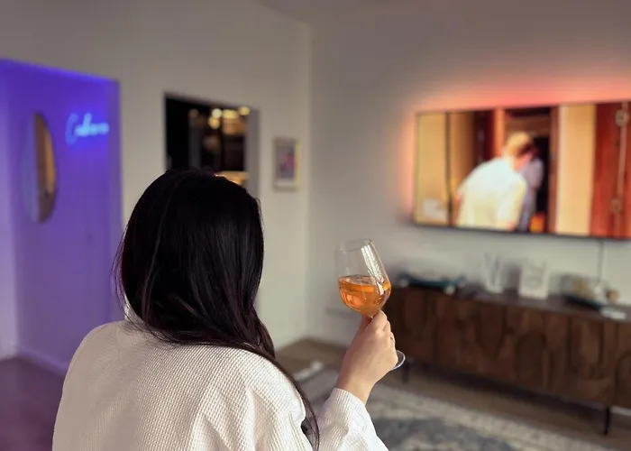 Cuxheaven - Modernes Studio-apartment Direkt Am Mit 65 Zoll Tv Und Tiefgarage In Duhnen *